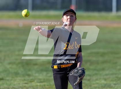 Thumbnail 2 in Del Oro @ Oak Ridge photogallery.