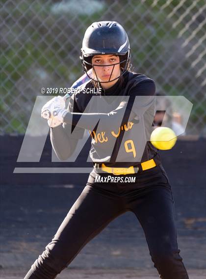 Thumbnail 3 in Del Oro @ Oak Ridge photogallery.