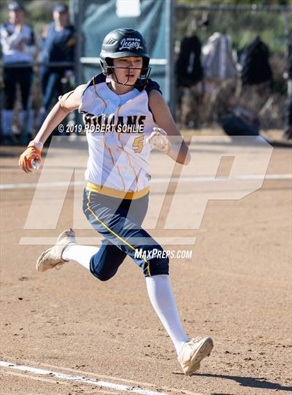 Thumbnail 3 in Del Oro @ Oak Ridge photogallery.