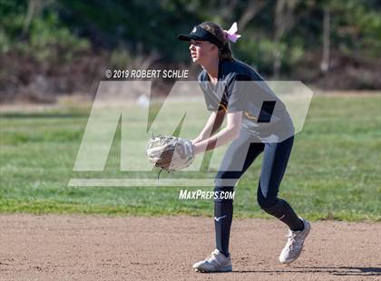 Thumbnail 1 in Del Oro @ Oak Ridge photogallery.