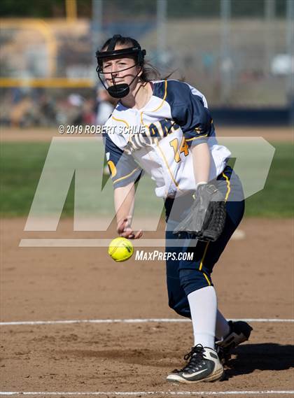 Thumbnail 2 in Del Oro @ Oak Ridge photogallery.