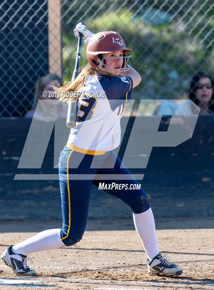 Thumbnail 3 in Del Oro @ Oak Ridge photogallery.