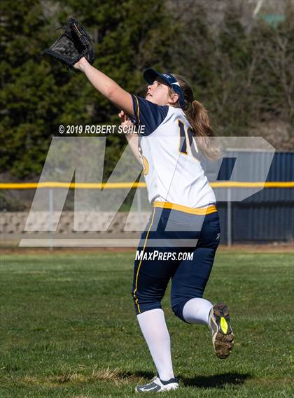 Thumbnail 1 in Del Oro @ Oak Ridge photogallery.