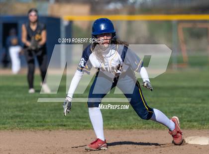 Thumbnail 1 in Del Oro @ Oak Ridge photogallery.