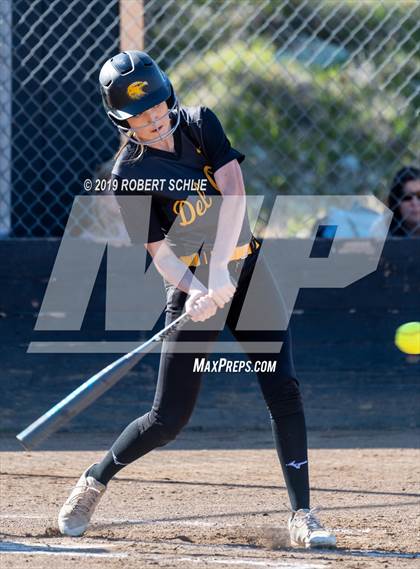 Thumbnail 3 in Del Oro @ Oak Ridge photogallery.