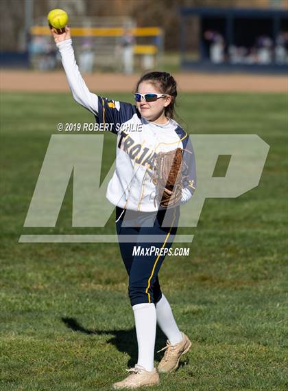 Thumbnail 1 in Del Oro @ Oak Ridge photogallery.