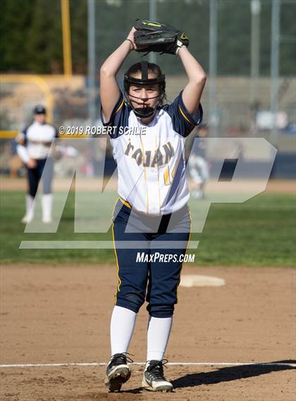 Thumbnail 2 in Del Oro @ Oak Ridge photogallery.