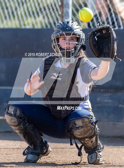 Thumbnail 2 in Del Oro @ Oak Ridge photogallery.