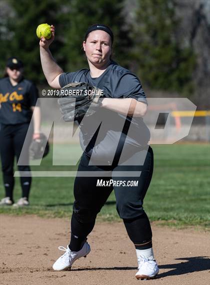 Thumbnail 2 in Del Oro @ Oak Ridge photogallery.