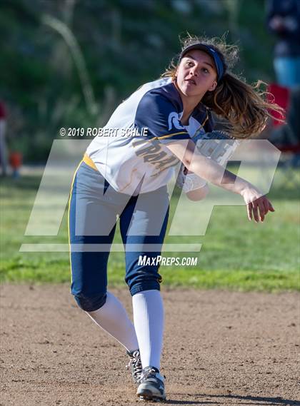 Thumbnail 2 in Del Oro @ Oak Ridge photogallery.