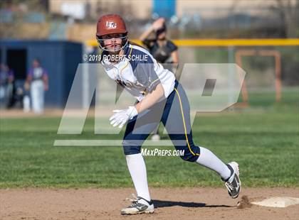 Thumbnail 2 in Del Oro @ Oak Ridge photogallery.