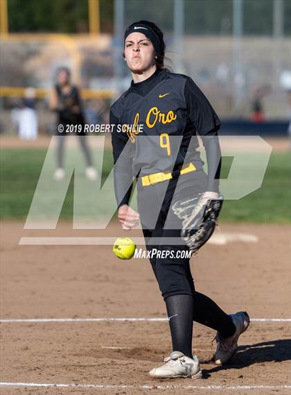 Thumbnail 2 in Del Oro @ Oak Ridge photogallery.