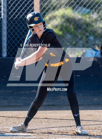 Thumbnail 2 in Del Oro @ Oak Ridge photogallery.