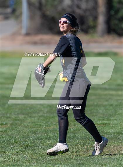 Thumbnail 3 in Del Oro @ Oak Ridge photogallery.