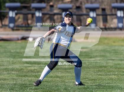 Thumbnail 1 in Del Oro @ Oak Ridge photogallery.