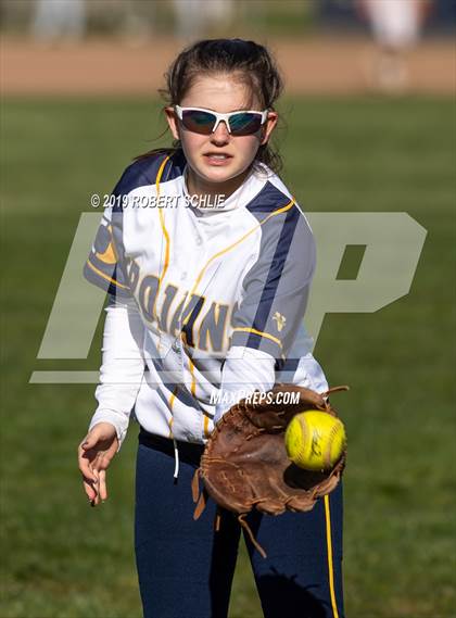 Thumbnail 3 in Del Oro @ Oak Ridge photogallery.