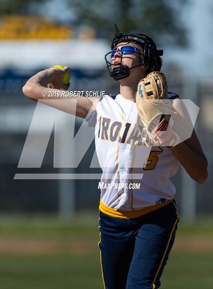Thumbnail 3 in Del Oro @ Oak Ridge photogallery.