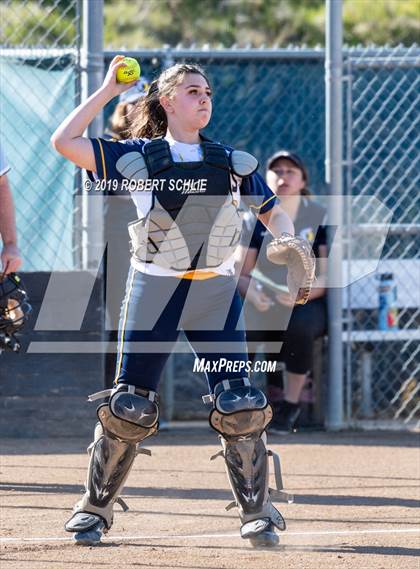 Thumbnail 3 in Del Oro @ Oak Ridge photogallery.