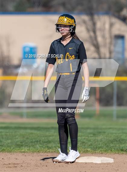 Thumbnail 3 in Del Oro @ Oak Ridge photogallery.