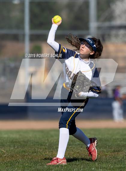 Thumbnail 3 in Del Oro @ Oak Ridge photogallery.