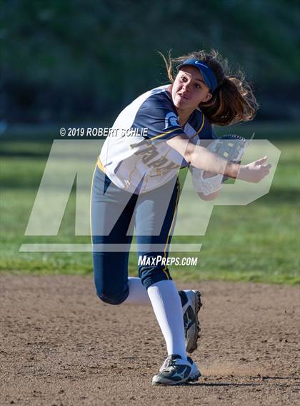 Thumbnail 1 in Del Oro @ Oak Ridge photogallery.
