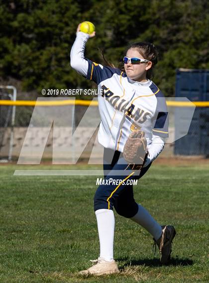 Thumbnail 2 in Del Oro @ Oak Ridge photogallery.