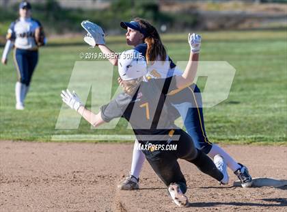 Thumbnail 1 in Del Oro @ Oak Ridge photogallery.