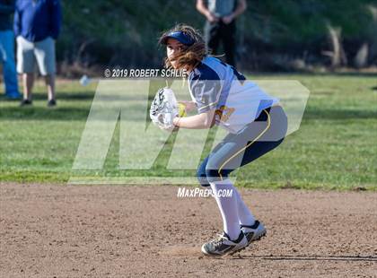 Thumbnail 3 in Del Oro @ Oak Ridge photogallery.
