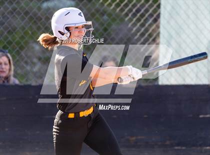Thumbnail 2 in Del Oro @ Oak Ridge photogallery.