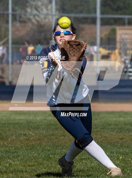 Thumbnail 2 in Del Oro @ Oak Ridge photogallery.