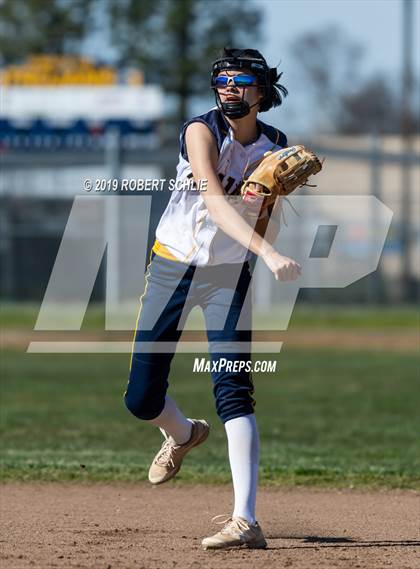 Thumbnail 3 in Del Oro @ Oak Ridge photogallery.