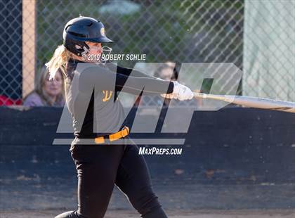 Thumbnail 1 in Del Oro @ Oak Ridge photogallery.