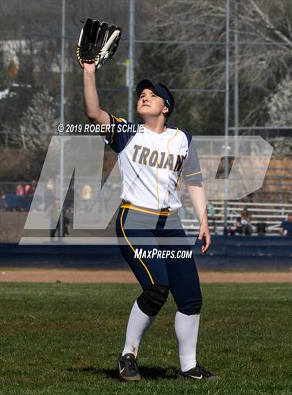 Thumbnail 1 in Del Oro @ Oak Ridge photogallery.