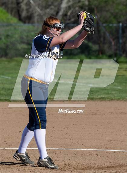 Thumbnail 1 in Del Oro @ Oak Ridge photogallery.