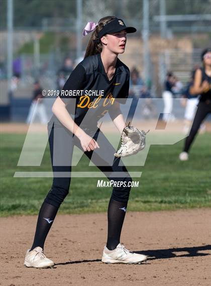 Thumbnail 2 in Del Oro @ Oak Ridge photogallery.