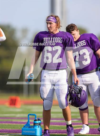 Thumbnail 3 in Eustace vs Kerens (Scrimmage) photogallery.