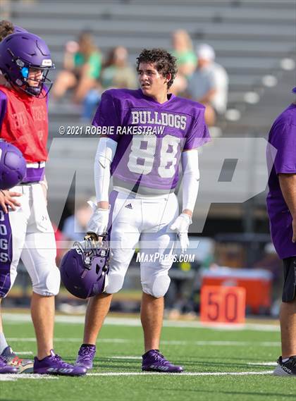 Thumbnail 2 in Eustace vs Kerens (Scrimmage) photogallery.