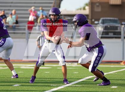 Thumbnail 2 in Eustace vs Kerens (Scrimmage) photogallery.