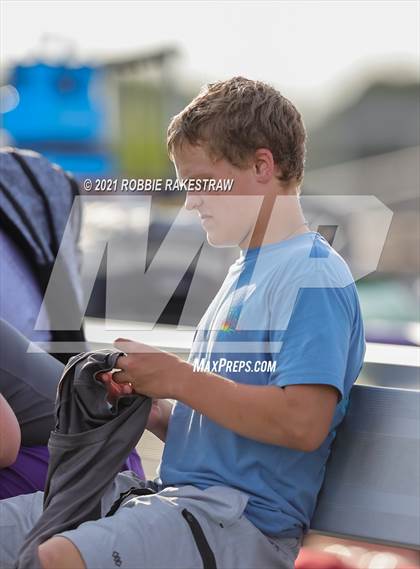 Thumbnail 3 in Eustace vs Kerens (Scrimmage) photogallery.