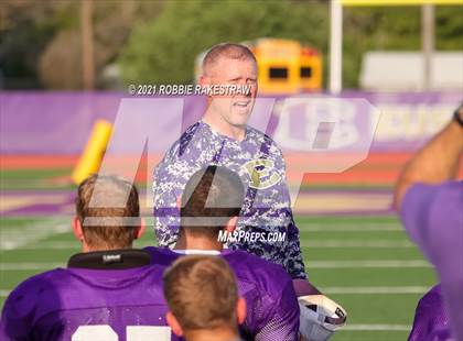 Thumbnail 2 in Eustace vs Kerens (Scrimmage) photogallery.
