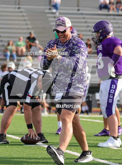 Thumbnail 1 in Eustace vs Kerens (Scrimmage) photogallery.