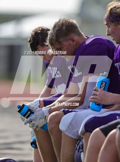 Thumbnail 1 in Eustace vs Kerens (Scrimmage) photogallery.