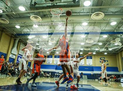 Thumbnail 2 in La Canada vs Westlake (Sierra Canyon Invitational) photogallery.