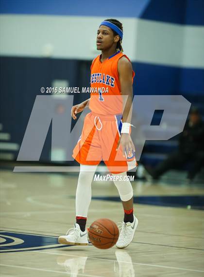 Thumbnail 3 in La Canada vs Westlake (Sierra Canyon Invitational) photogallery.