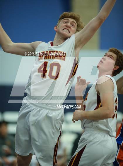 Thumbnail 3 in La Canada vs Westlake (Sierra Canyon Invitational) photogallery.
