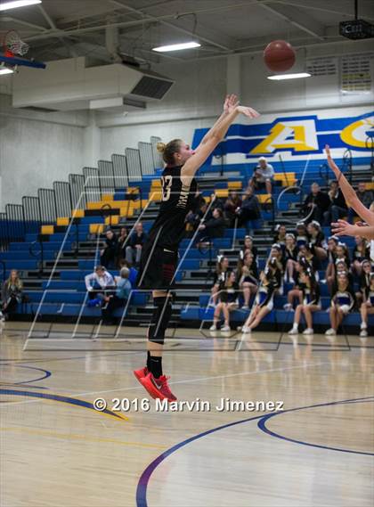 Thumbnail 1 in Oaks Christian @ Agoura photogallery.