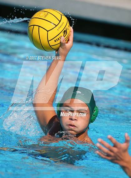 Thumbnail 3 in Coronado vs. Westview (CIF SDS Open Division Quarterfinal) photogallery.