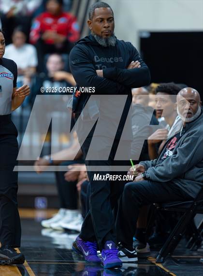 Thumbnail 3 in Warner Robins vs Houston County photogallery.