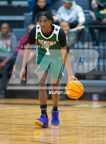 Thumbnail 2 in Warner Robins vs Houston County photogallery.