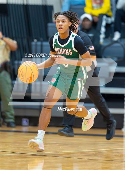 Thumbnail 2 in Warner Robins vs Houston County photogallery.